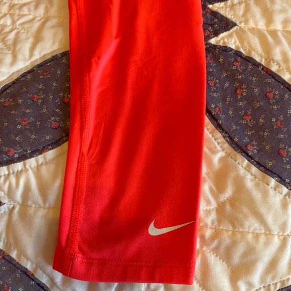 **NIKE Coral Just Do It Fleece Leggings - Picture 5 of 7